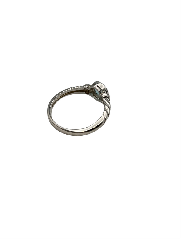 blue topaz ring 
